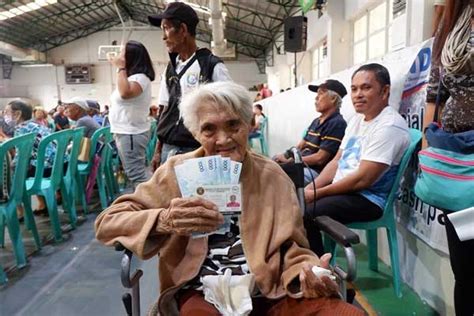 Parañaque prepares cash benefits for senior citizens.